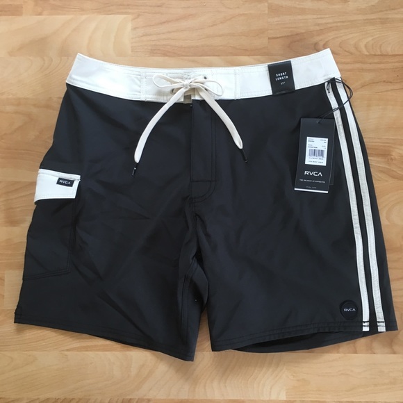 RVCA Other - RVCA Higgins 17” Boardshort